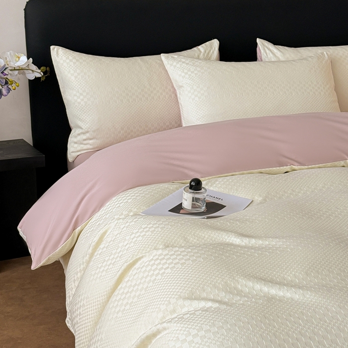 91家纺网 家纺一手货源 找家纺 雅萱家纺 2026新款60支提花全棉四件套 格子-白玉