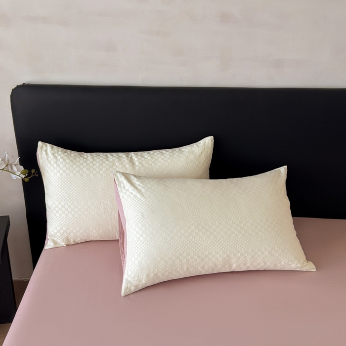 91家纺网 家纺一手货源 找家纺 雅萱家纺 2026新款60支提花全棉四件套 格子-白玉