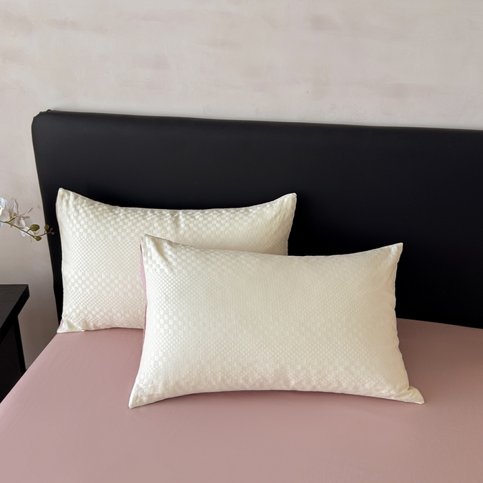 91家纺网 家纺一手货源 找家纺 雅萱家纺 2026新款60支提花全棉四件套 格子-白玉