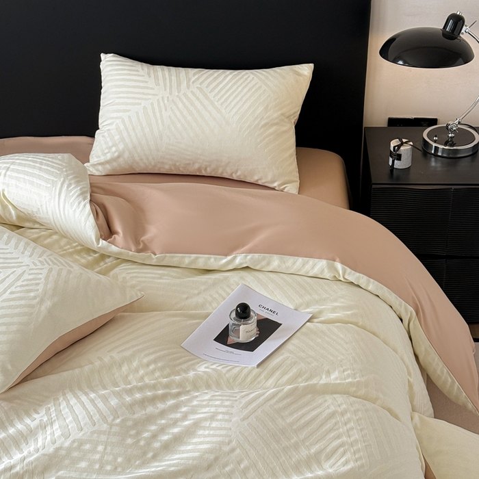 91家纺网 家纺一手货源 找家纺 雅萱家纺 2026新款60支提花全棉四件套 条纹-白玉