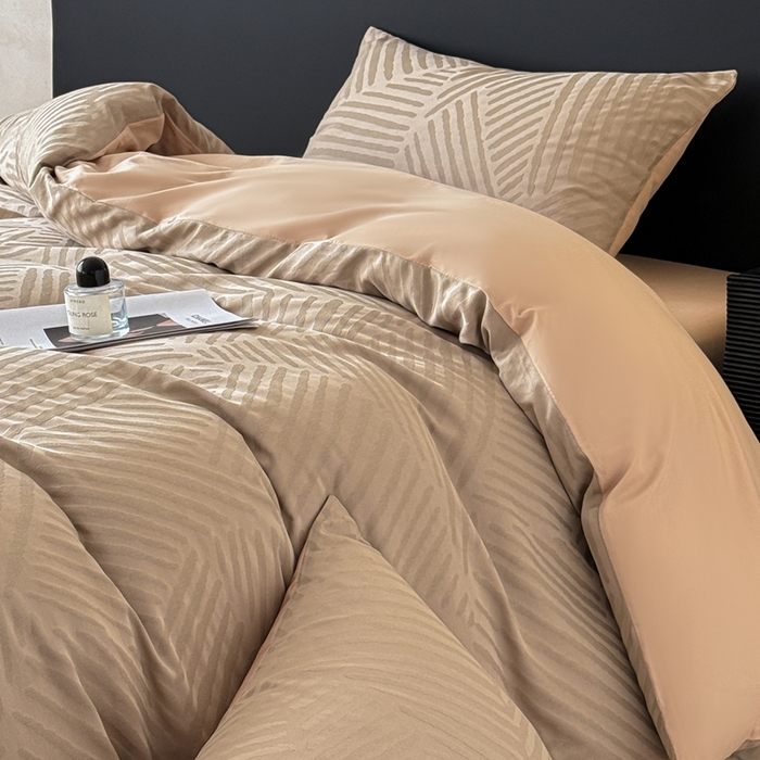 91家纺网 家纺一手货源 找家纺 雅萱家纺 2026新款60支提花全棉四件套 条纹-卡其