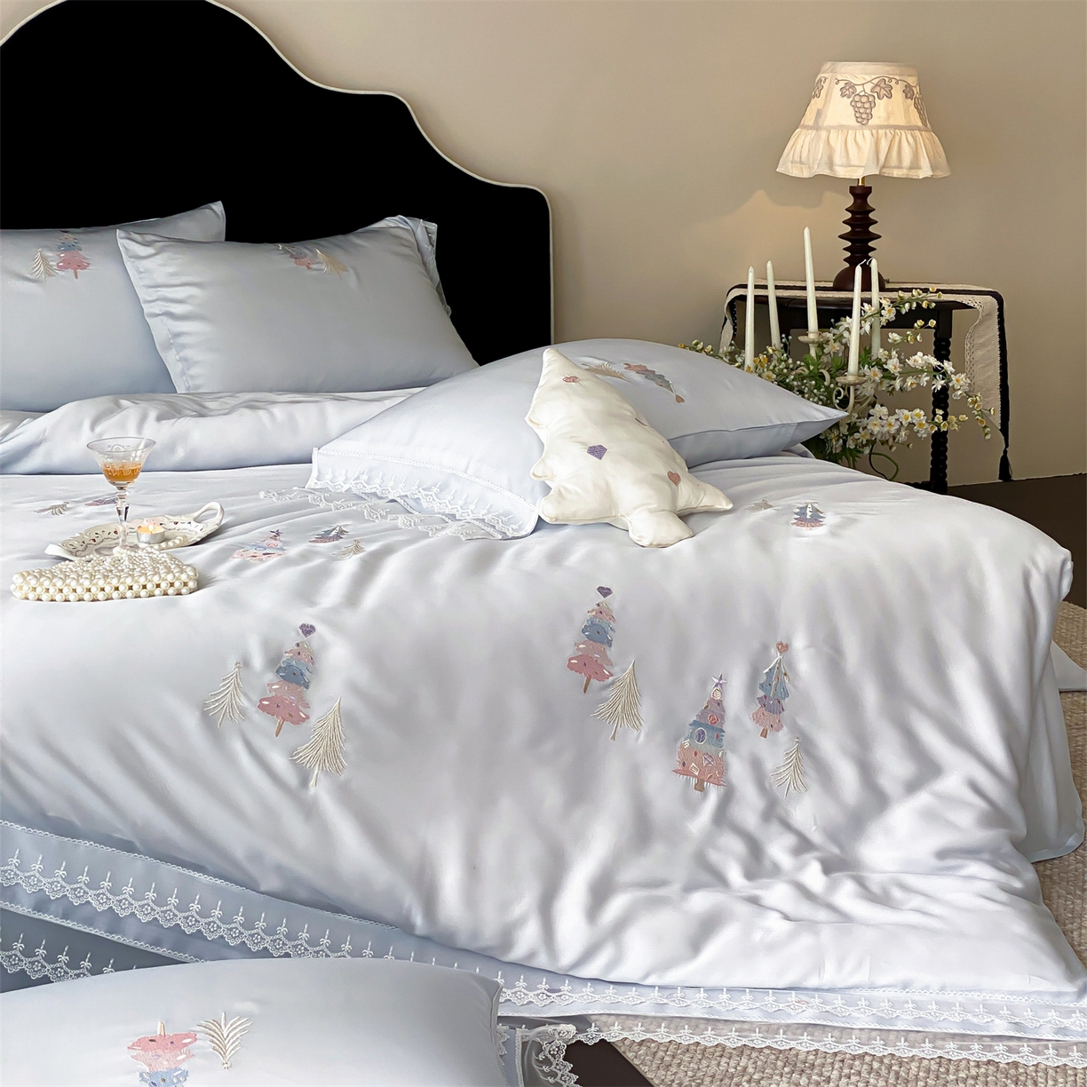 91家纺网 家纺一手货源 找家纺 （总）树下 2026新款60S天丝刺绣花边四件套-安松