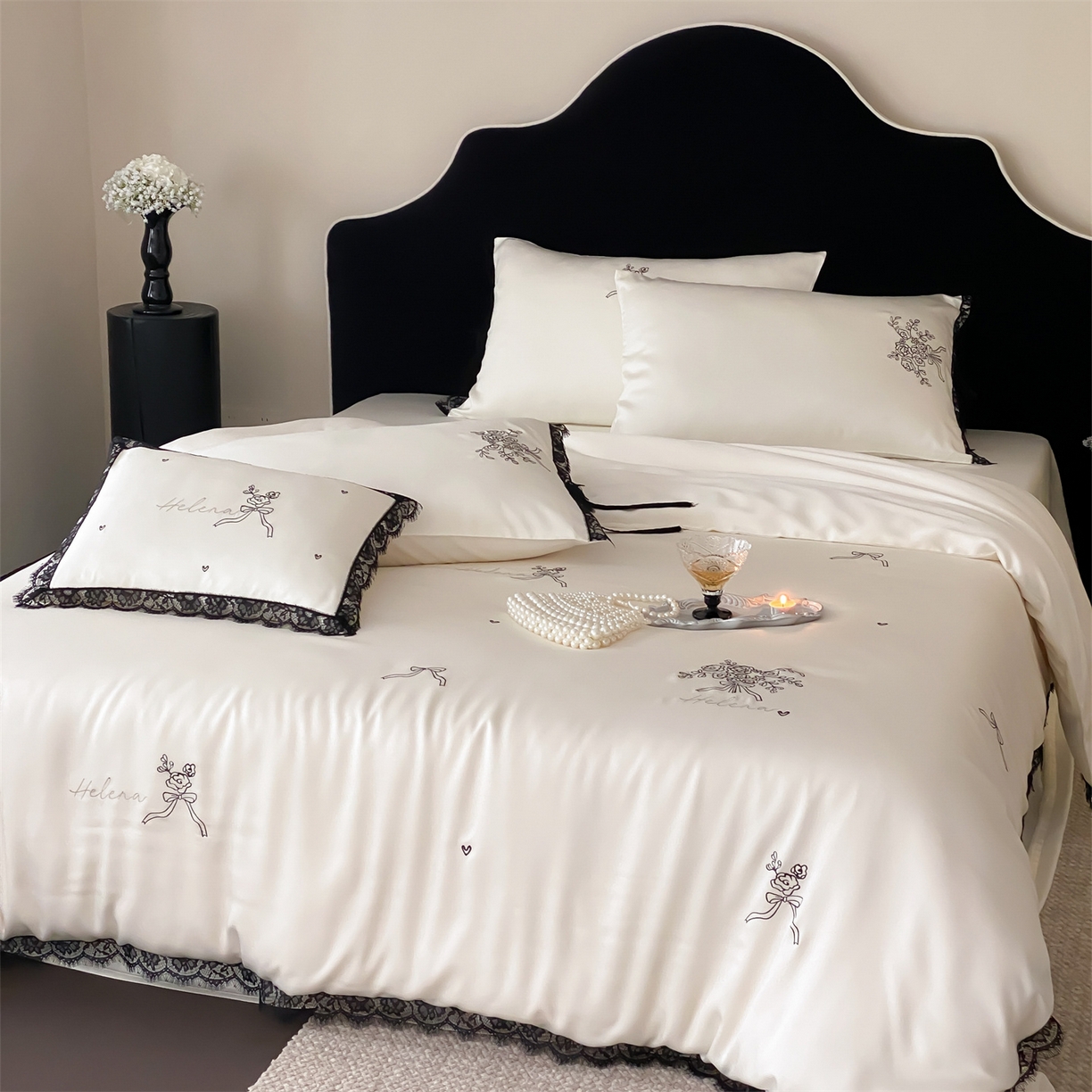 91家纺网 家纺一手货源 找家纺 树下 2026新款60S天丝刺绣花边四件套-疏影 疏影