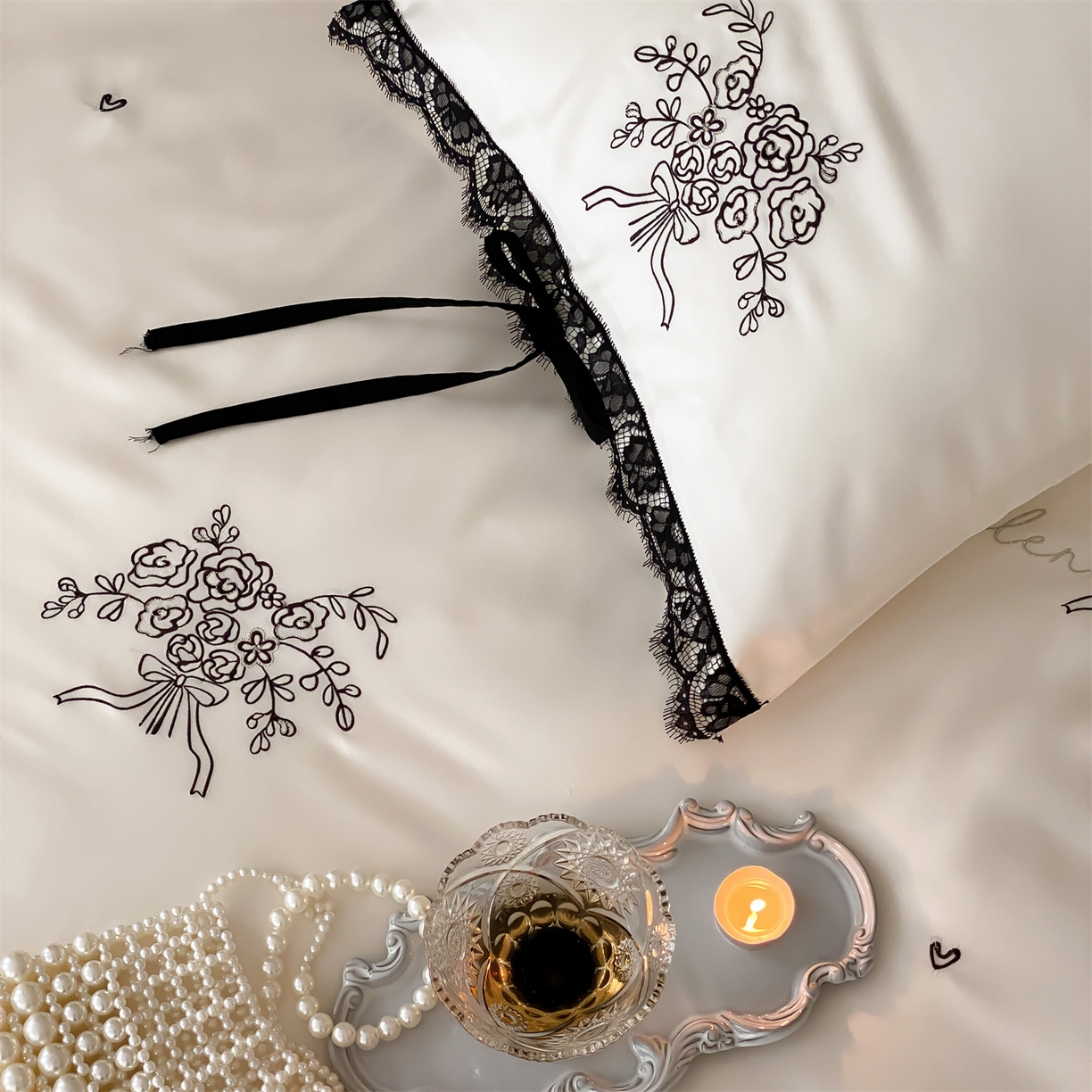 91家纺网 家纺一手货源 找家纺 树下 2026新款60S天丝刺绣花边四件套-疏影 疏影