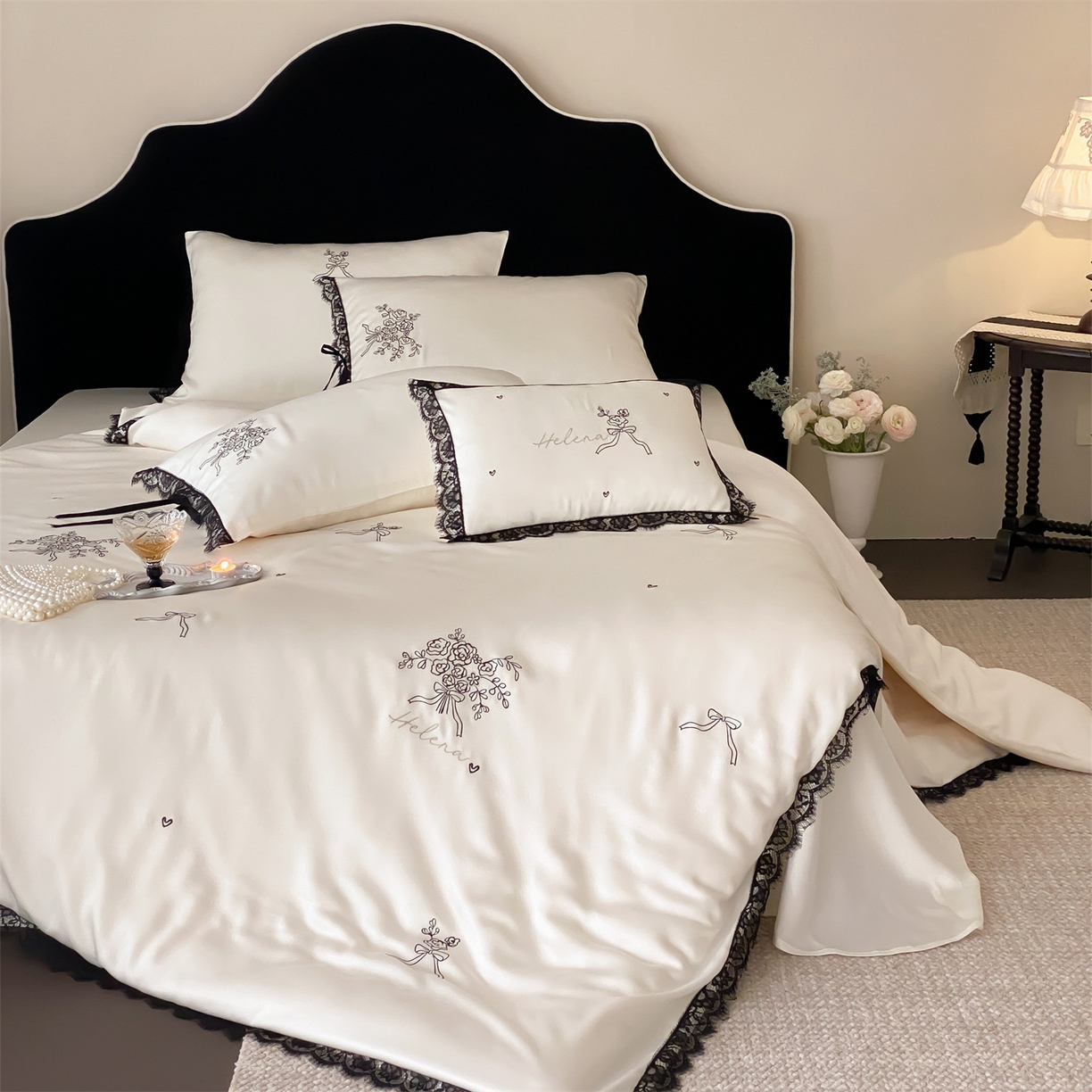 91家纺网 家纺一手货源 找家纺 （总）树下 2026新款60S天丝刺绣花边四件套-疏影