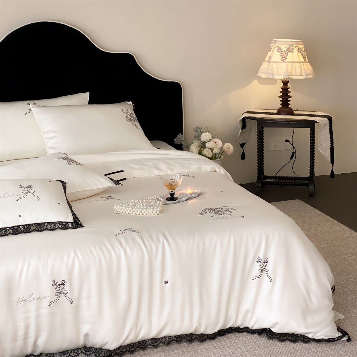 91家纺网 家纺一手货源 找家纺 （总）树下 2026新款60S天丝刺绣花边四件套-疏影