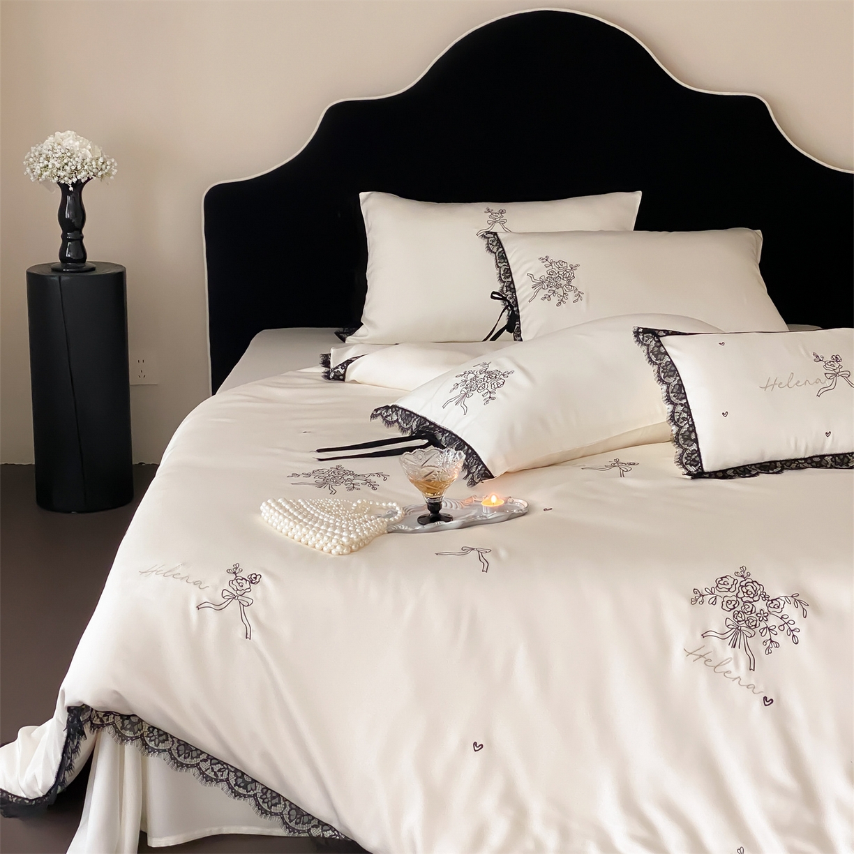 91家纺网 家纺一手货源 找家纺 （总）树下 2026新款60S天丝刺绣花边四件套-疏影