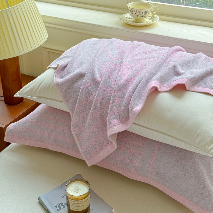91家纺网 家纺一手货源 找家纺 乐家毛巾被（工厂自产自销） 2026新款A类全棉纯棉色织提花抗菌毛圈枕巾 暗香