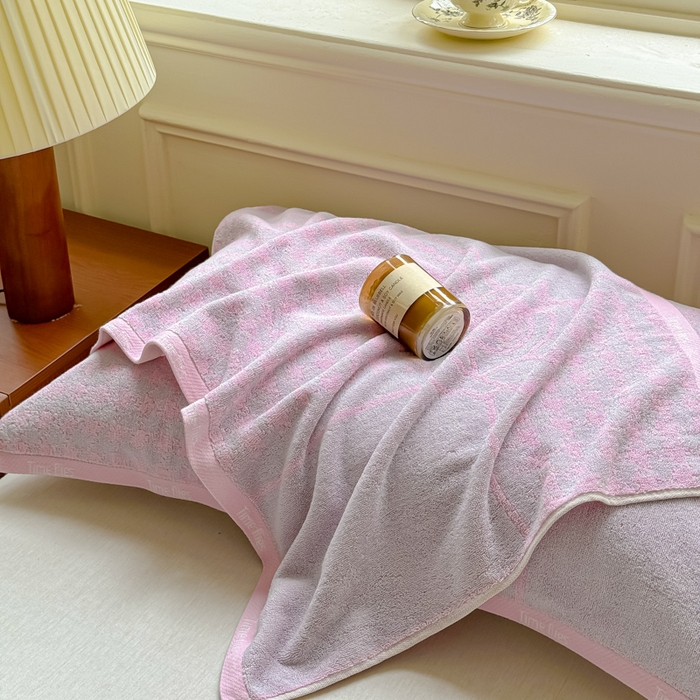 91家纺网 家纺一手货源 找家纺 乐家毛巾被（工厂自产自销） 2026新款A类全棉纯棉色织提花抗菌毛圈枕巾 暗香