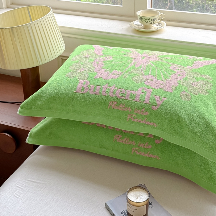 91家纺网 家纺一手货源 找家纺 乐家毛巾被（工厂自产自销） 2026新款A类全棉纯棉色织提花抗菌毛圈枕巾 蝶影