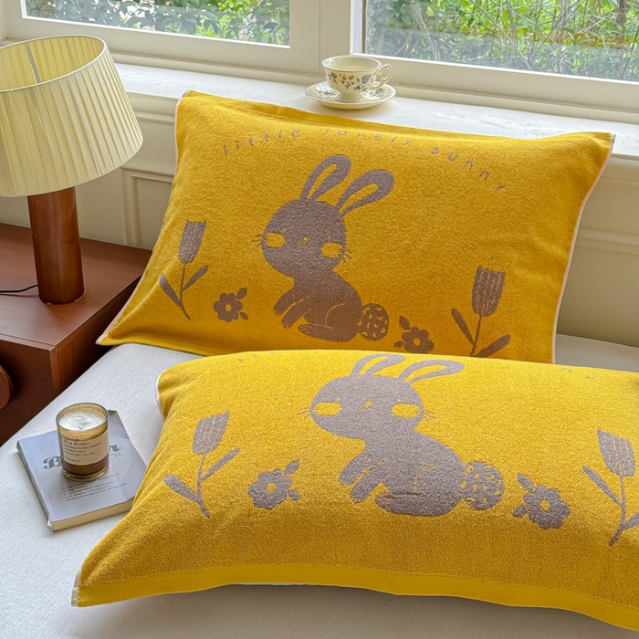 乐家毛巾被（工厂自产自销） 2026新款A类全棉纯棉色织提花抗菌毛圈枕巾 黄底小兔