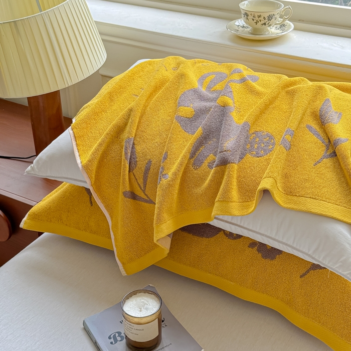 91家纺网 家纺一手货源 找家纺 乐家毛巾被（工厂自产自销） 2026新款A类全棉纯棉色织提花抗菌毛圈枕巾 黄底小兔