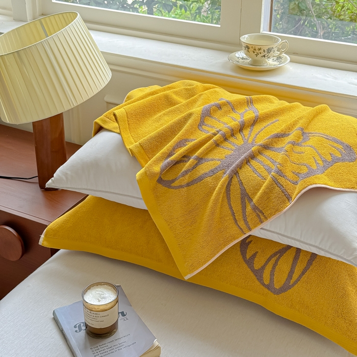 91家纺网 家纺一手货源 找家纺 乐家毛巾被（工厂自产自销） 2026新款A类全棉纯棉色织提花抗菌毛圈枕巾 黄色蝴蝶