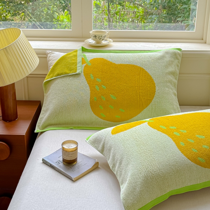 91家纺网 家纺一手货源 找家纺 乐家毛巾被（工厂自产自销） 2026新款A类全棉纯棉色织提花抗菌毛圈枕巾 绿边鸭梨