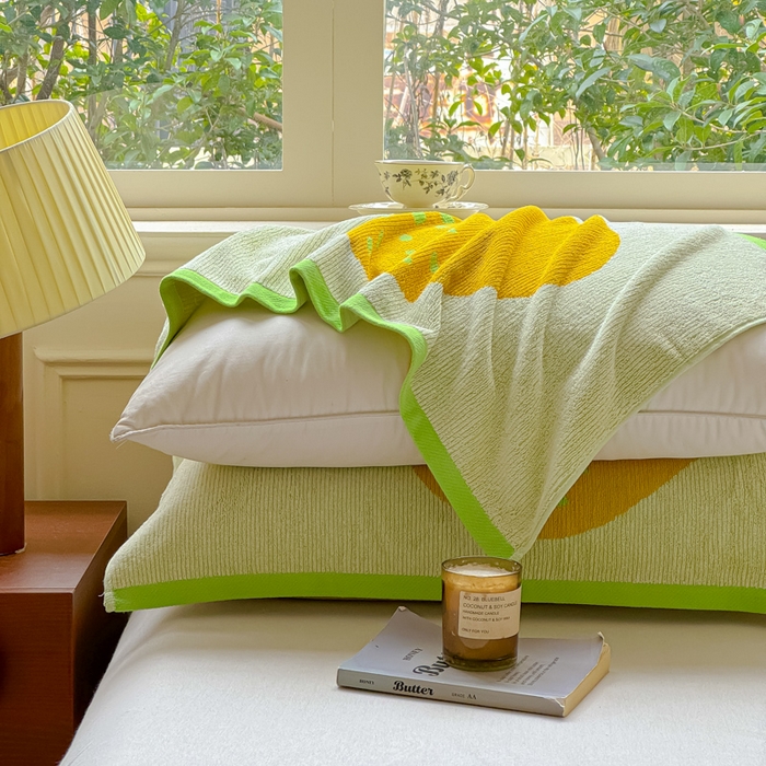 91家纺网 家纺一手货源 找家纺 乐家毛巾被（工厂自产自销） 2026新款A类全棉纯棉色织提花抗菌毛圈枕巾 绿边鸭梨