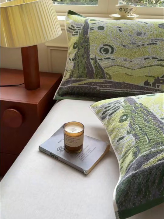 91家纺网 家纺一手货源 找家纺 乐家毛巾被（工厂自产自销） 2026新款A类全棉纯棉色织提花抗菌毛圈枕巾 梦中小镇