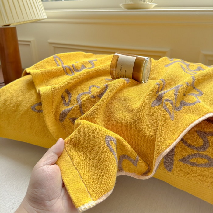 91家纺网 家纺一手货源 找家纺 乐家毛巾被（工厂自产自销） 2026新款A类全棉纯棉色织提花抗菌毛圈枕巾 五瓣花黄