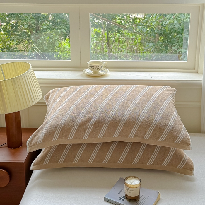 91家纺网 家纺一手货源 找家纺 乐家毛巾被（工厂自产自销） 2026新款A类全棉纯棉色织提花抗菌毛圈枕巾 斜纹棕