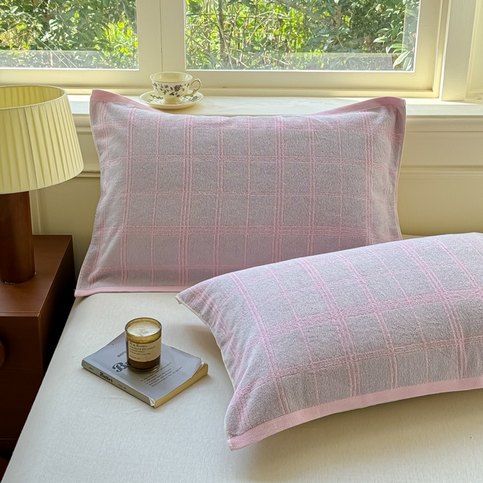 91家纺网 家纺一手货源 找家纺 乐家毛巾被（工厂自产自销） 2026新款A类全棉纯棉色织提花抗菌毛圈枕巾 紫色格子