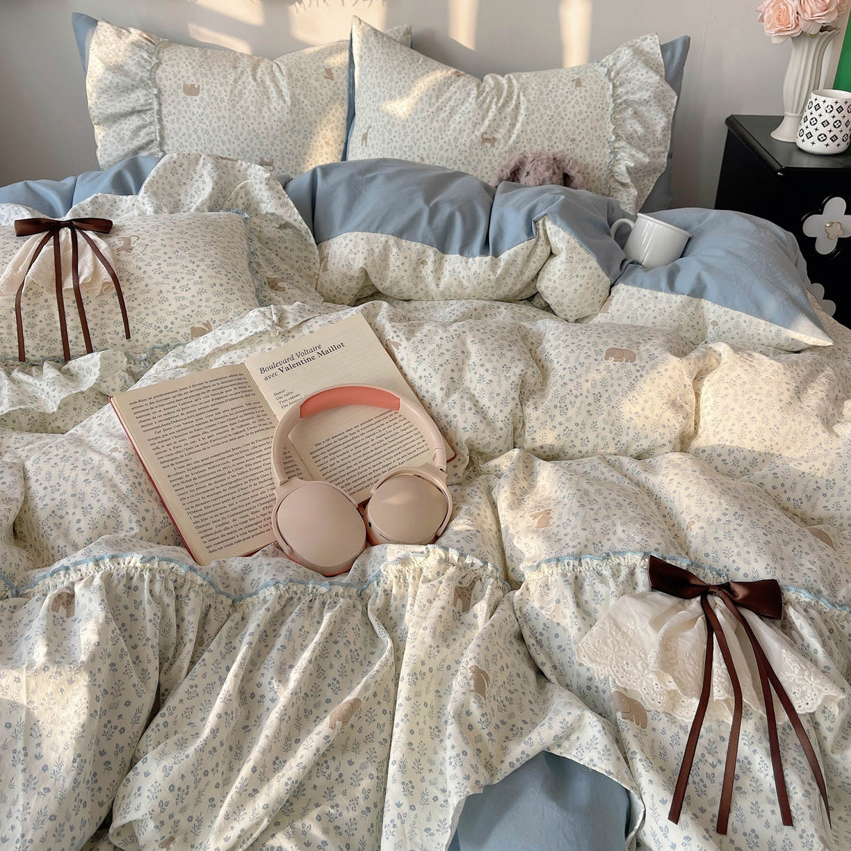 91家纺网 家纺一手货源 找家纺 栩裕纺织 2026新款A类云朵锦花边四件套 动物世界-雾蓝