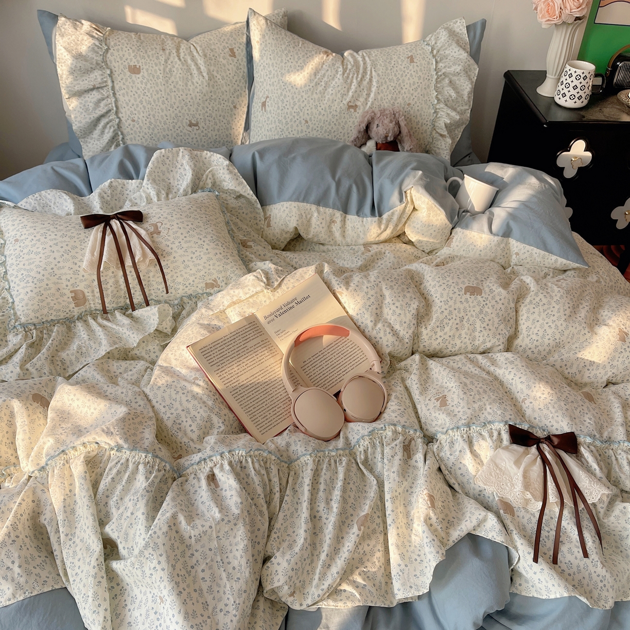 91家纺网 家纺一手货源 找家纺 栩裕纺织 2026新款A类云朵锦花边四件套 动物世界-雾蓝