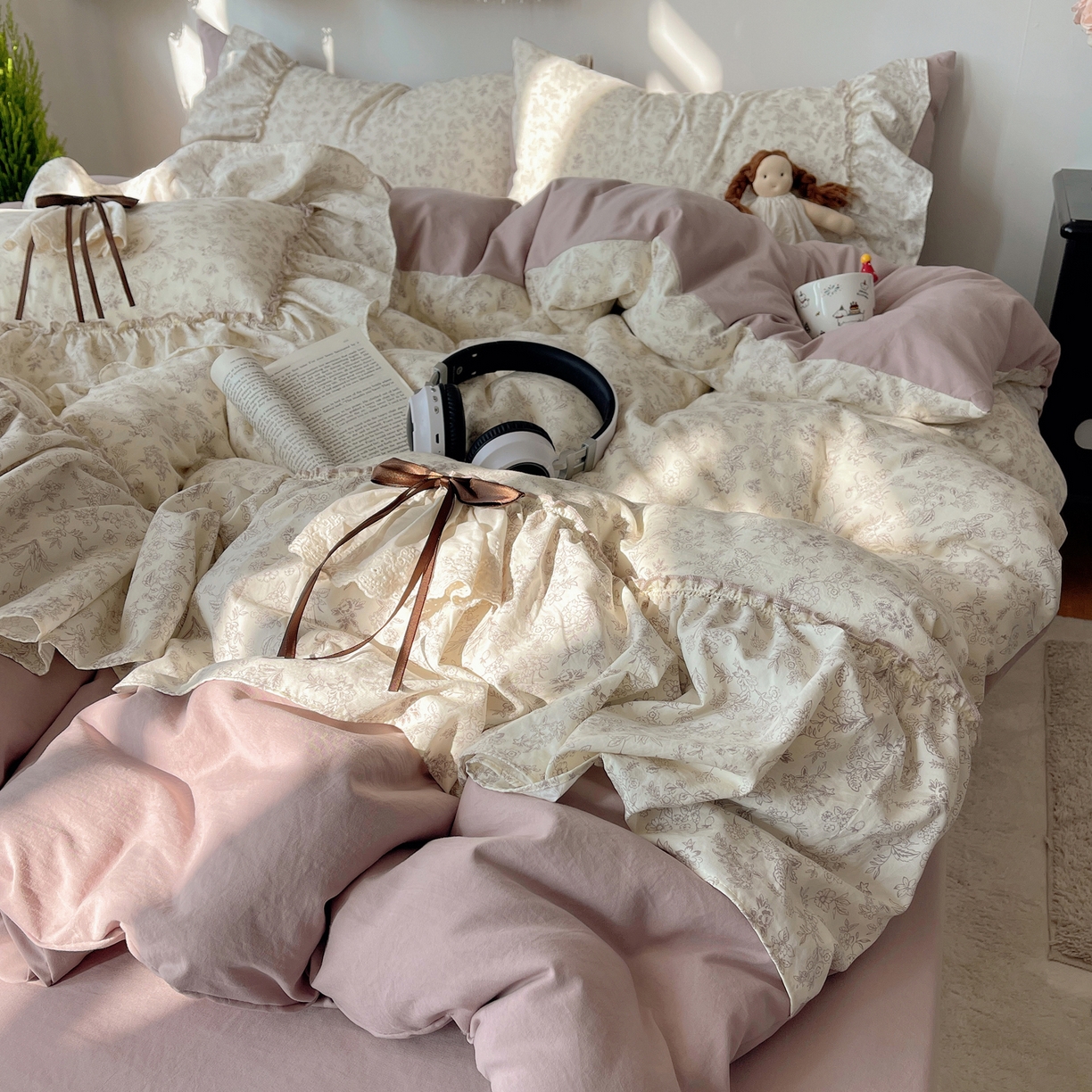 91家纺网 家纺一手货源 找家纺 栩裕纺织 2026新款A类云朵锦花边四件套 满天星-豆沙