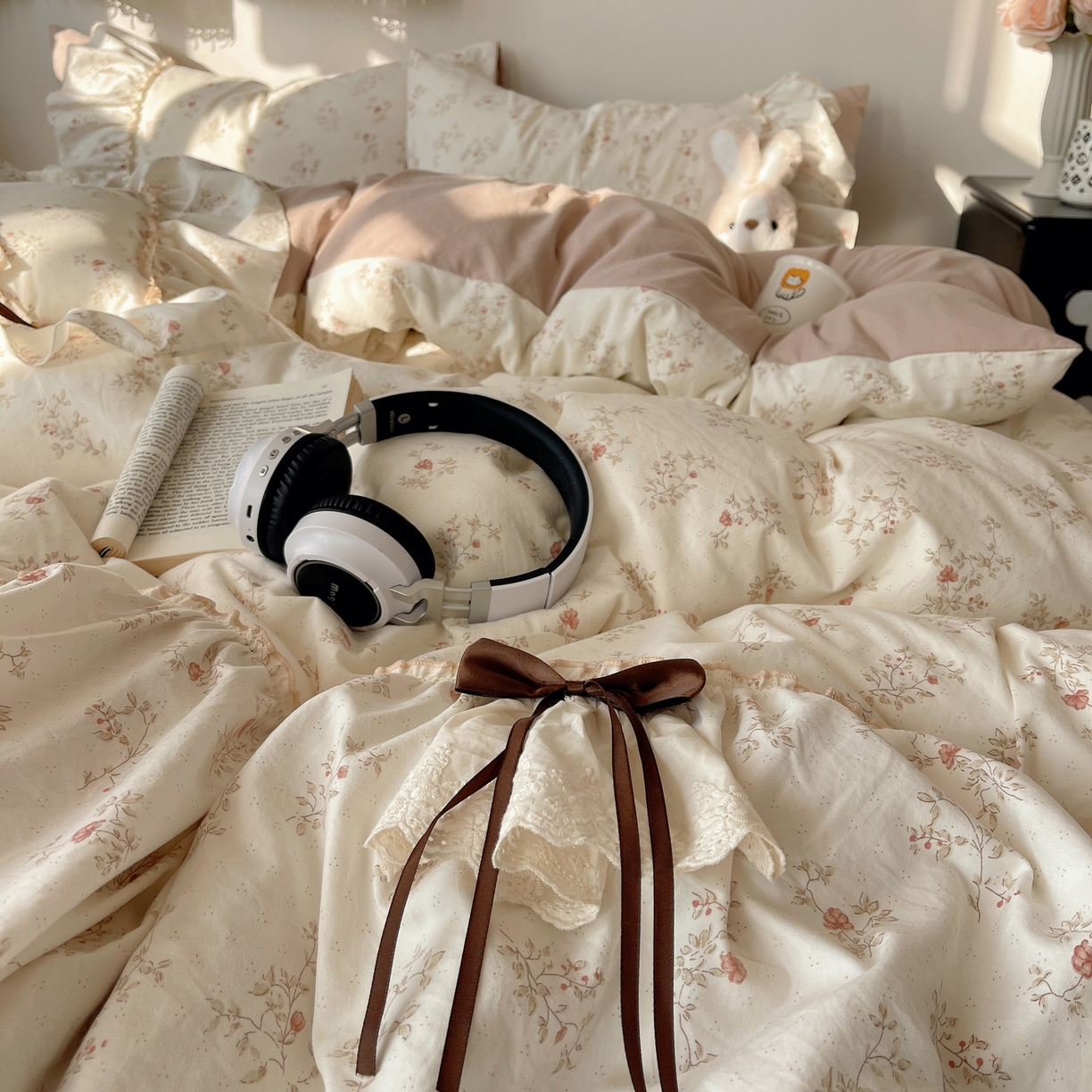 91家纺网 家纺一手货源 找家纺 栩裕纺织 2026新款A类云朵锦花边四件套 小雏菊-玉色