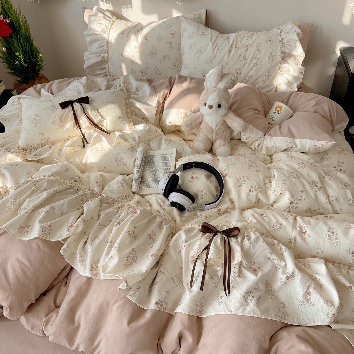 91家纺网 家纺一手货源 找家纺 栩裕纺织 2026新款A类云朵锦花边四件套 小雏菊-玉色