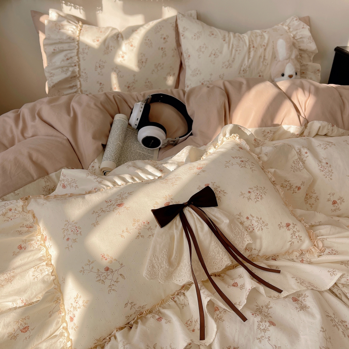 91家纺网 家纺一手货源 找家纺 栩裕纺织 2026新款A类云朵锦花边四件套 小雏菊-玉色