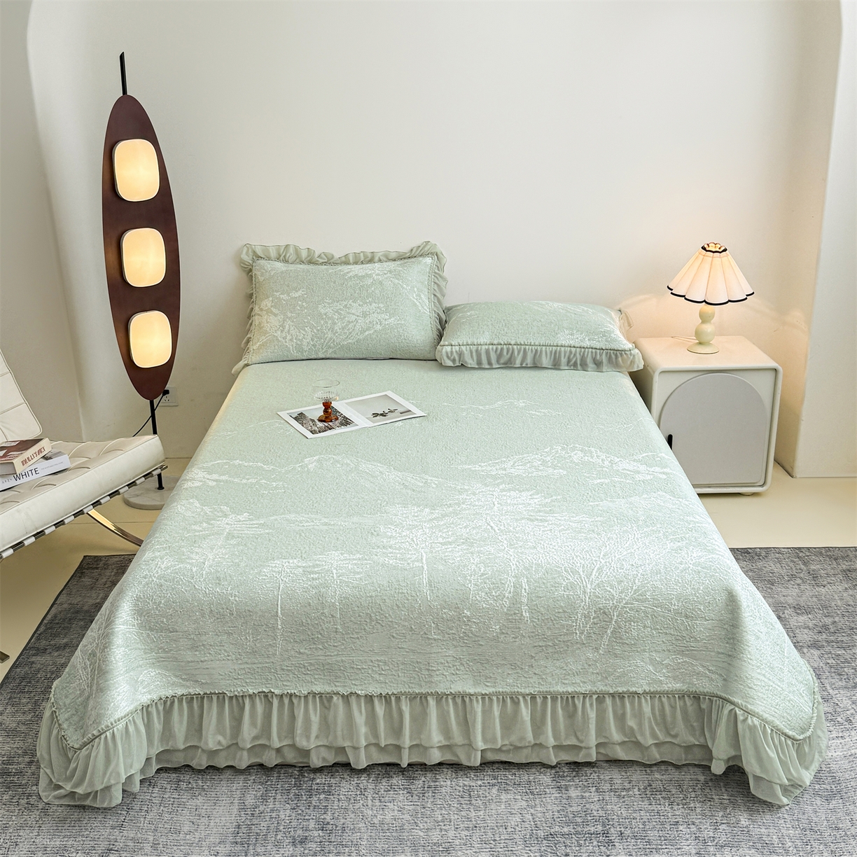 91家纺网 家纺一手货源 找家纺 慕木家纺 2026新款A类三明治复合乙纶提花冰豆豆花边床盖款床裙水墨丹青系列（提供买家秀） 水墨丹青-绿