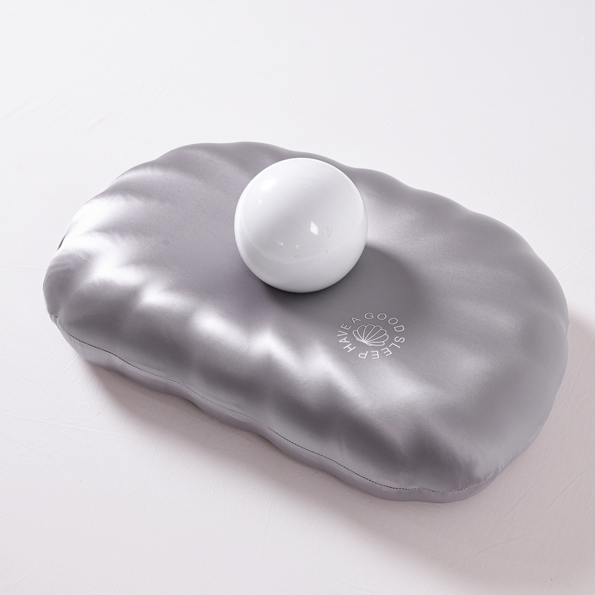 91家纺网 家纺一手货源 找家纺 （总）圣靓家纺 2026春夏新款贝壳零压力生物基枕慢回弹护颈椎枕头记忆棉枕芯