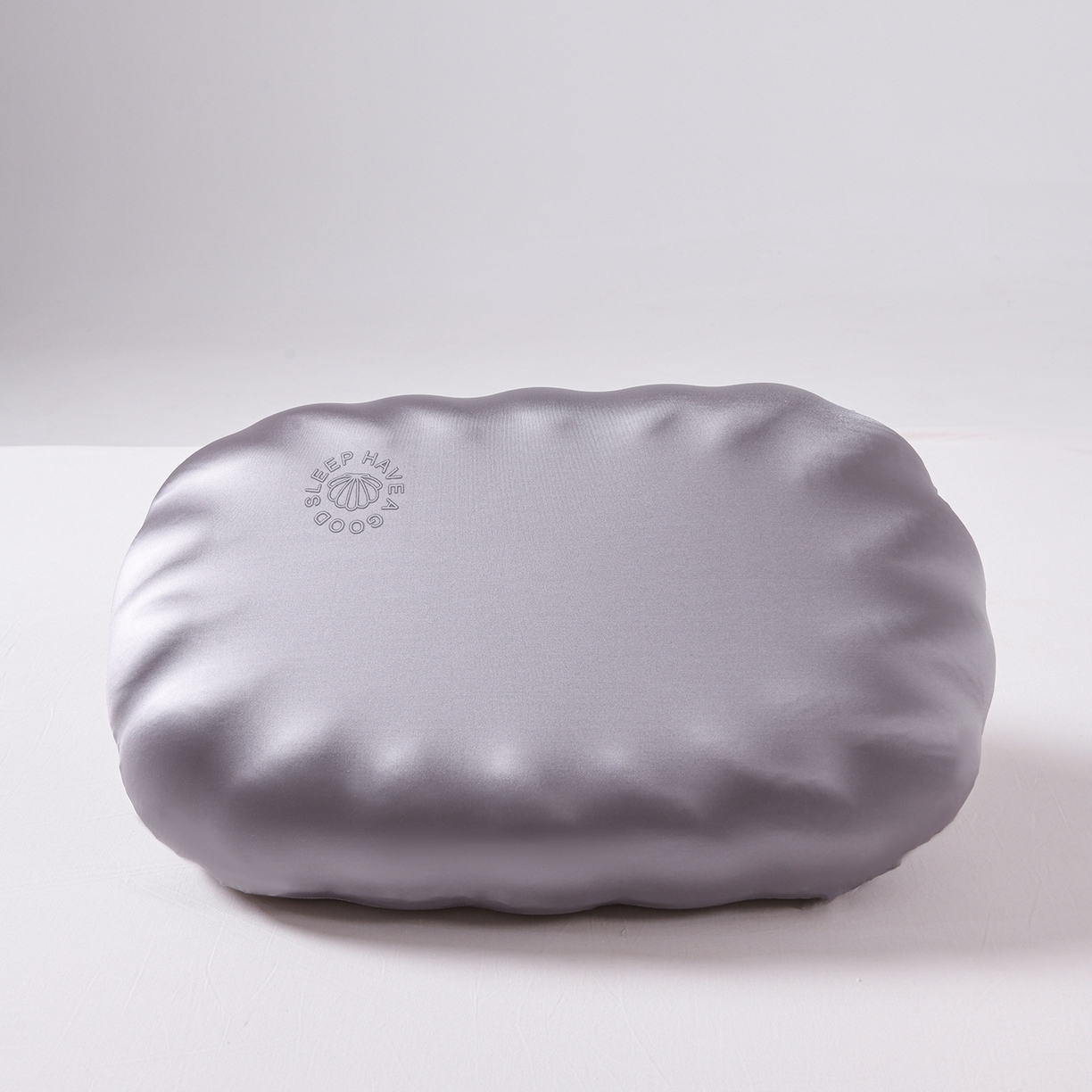 91家纺网 家纺一手货源 找家纺 圣靓家纺 2026春夏新款贝壳零压力生物基枕慢回弹护颈椎枕头记忆棉枕芯 灰色