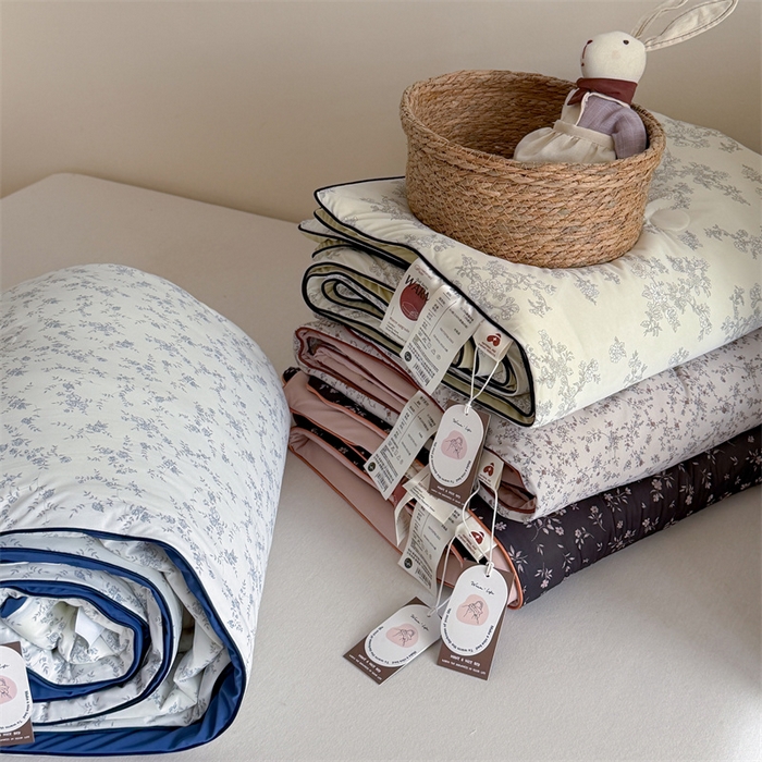 91家纺网 家纺一手货源 找家纺 （总）暖生活 2026新款A类冰皮氨纶凉感夏被 被子被芯