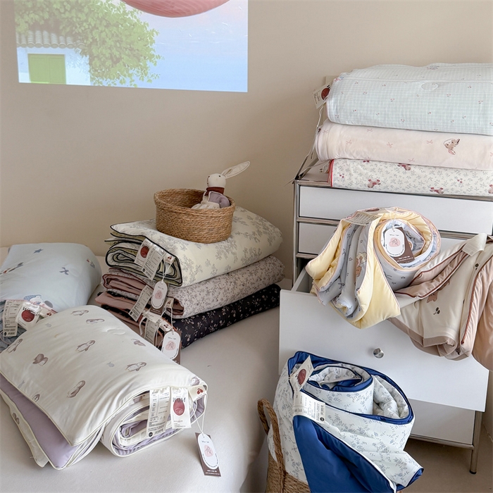 91家纺网 家纺一手货源 找家纺 暖生活 2026新款A类冰皮氨纶凉感夏被 被子被芯 组合图仅展示