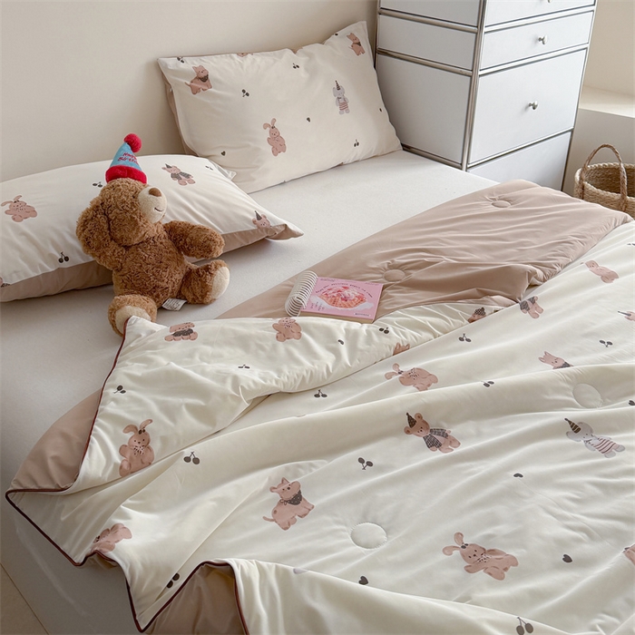 91家纺网 家纺一手货源 找家纺 暖生活 2026新款A类冰皮氨纶凉感夏被 被子被芯 咖熊