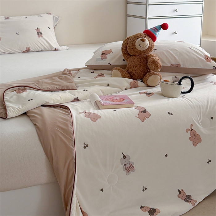 91家纺网 家纺一手货源 找家纺 暖生活 2026新款A类冰皮氨纶凉感夏被 被子被芯 咖熊