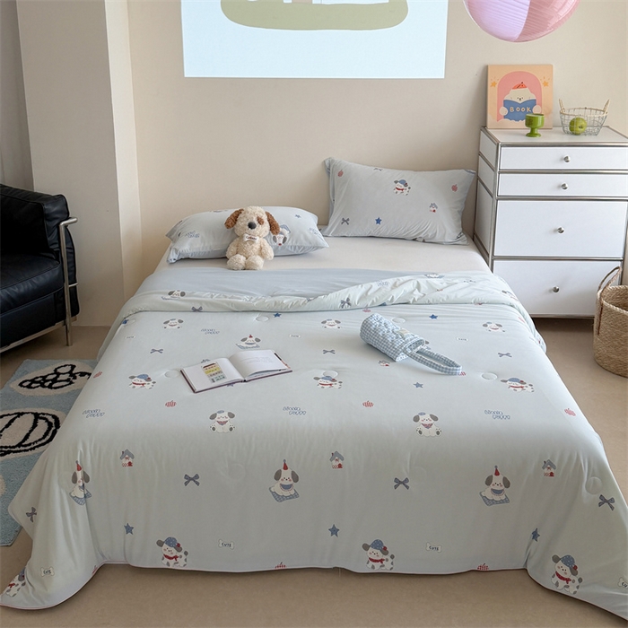 91家纺网 家纺一手货源 找家纺 暖生活 2026新款A类冰皮氨纶凉感夏被 被子被芯 奶蓝小狗