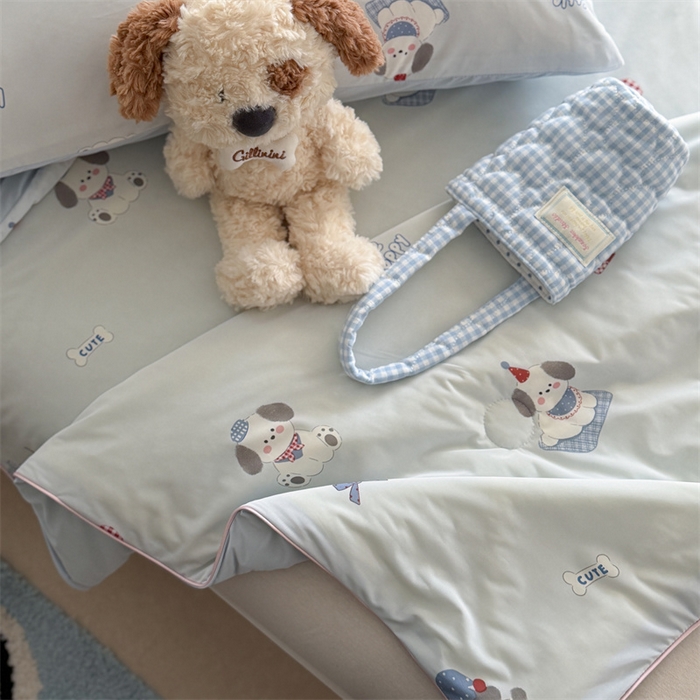 91家纺网 家纺一手货源 找家纺 暖生活 2026新款A类冰皮氨纶凉感夏被 被子被芯 奶蓝小狗