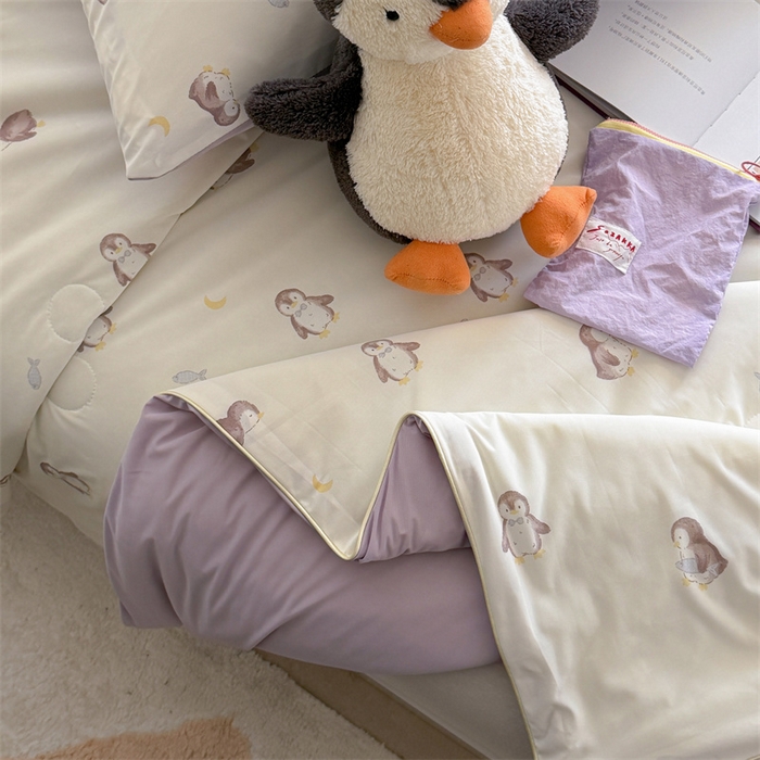 91家纺网 家纺一手货源 找家纺 暖生活 2026新款A类冰皮氨纶凉感夏被 被子被芯 企鹅小鱼