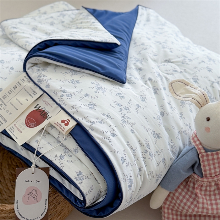 91家纺网 家纺一手货源 找家纺 暖生活 2026新款A类冰皮氨纶凉感夏被 被子被芯 清雅蓝