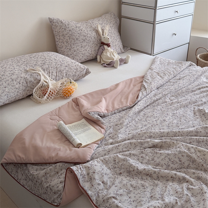 91家纺网 家纺一手货源 找家纺 暖生活 2026新款A类冰皮氨纶凉感夏被 被子被芯 晚香玉