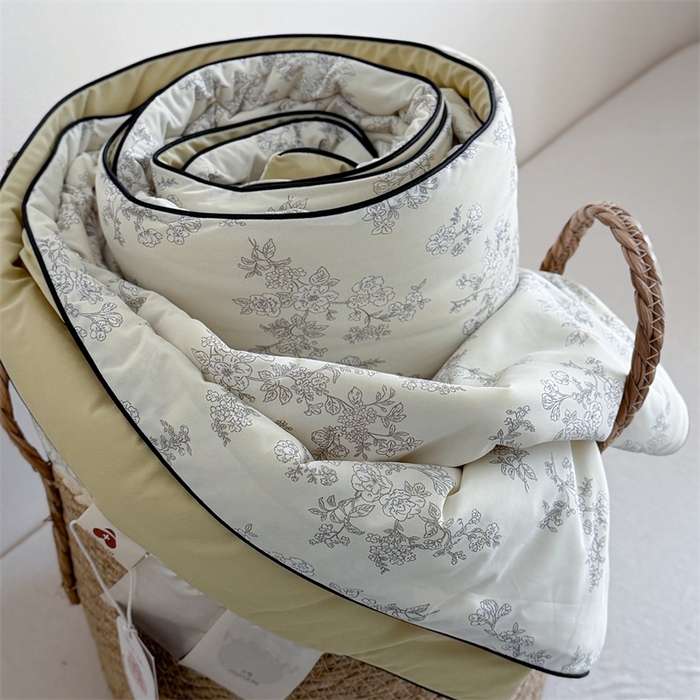 91家纺网 家纺一手货源 找家纺 暖生活 2026新款A类冰皮氨纶凉感夏被 被子被芯 午夜巴黎