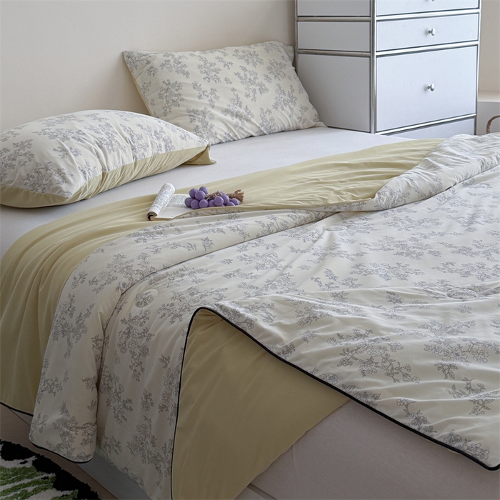 91家纺网 家纺一手货源 找家纺 暖生活 2026新款A类冰皮氨纶凉感夏被 被子被芯 午夜巴黎