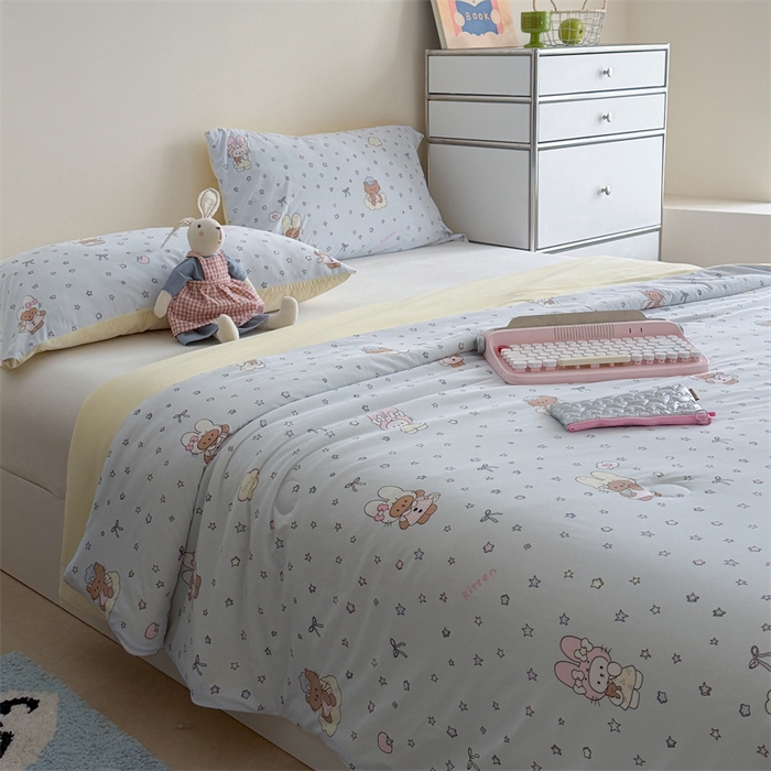 91家纺网 家纺一手货源 找家纺 暖生活 2026新款A类冰皮氨纶凉感夏被 被子被芯 星眠小猫