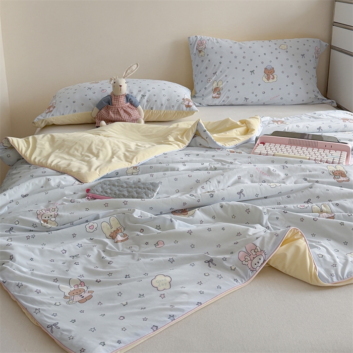 91家纺网 家纺一手货源 找家纺 暖生活 2026新款A类冰皮氨纶凉感夏被 被子被芯 星眠小猫