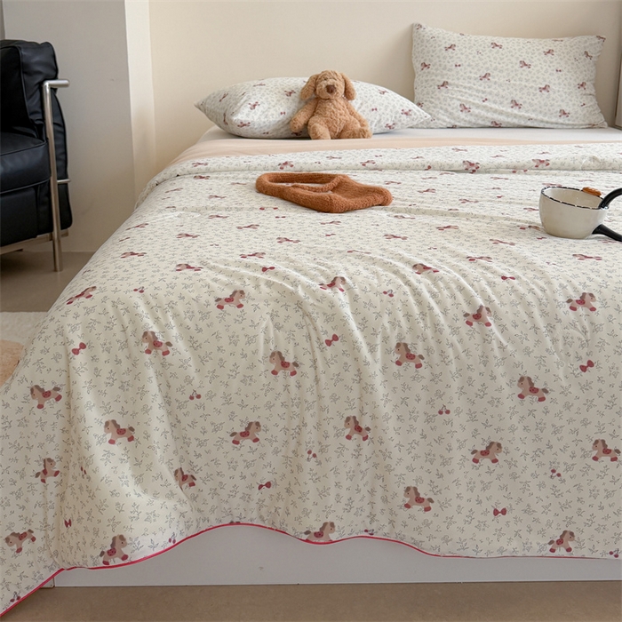 91家纺网 家纺一手货源 找家纺 暖生活 2026新款A类冰皮氨纶凉感夏被 被子被芯 樱桃小马