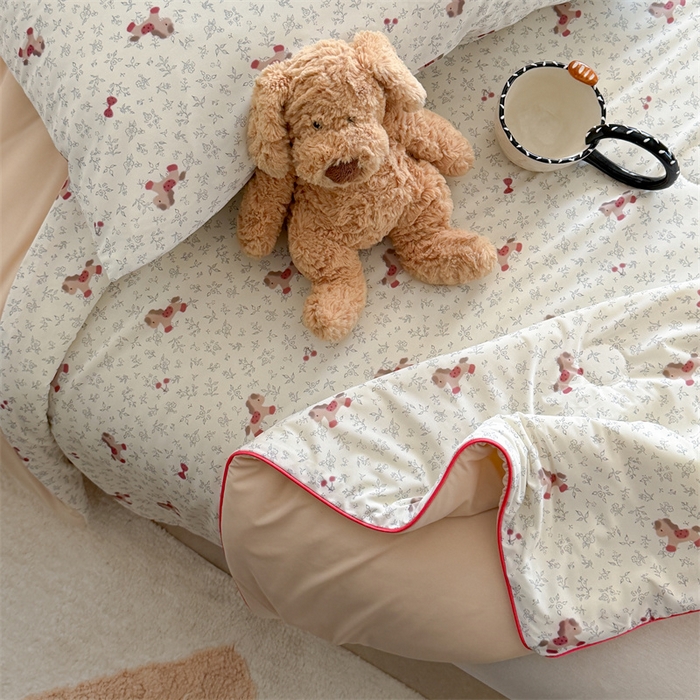 91家纺网 家纺一手货源 找家纺 暖生活 2026新款A类冰皮氨纶凉感夏被 被子被芯 樱桃小马