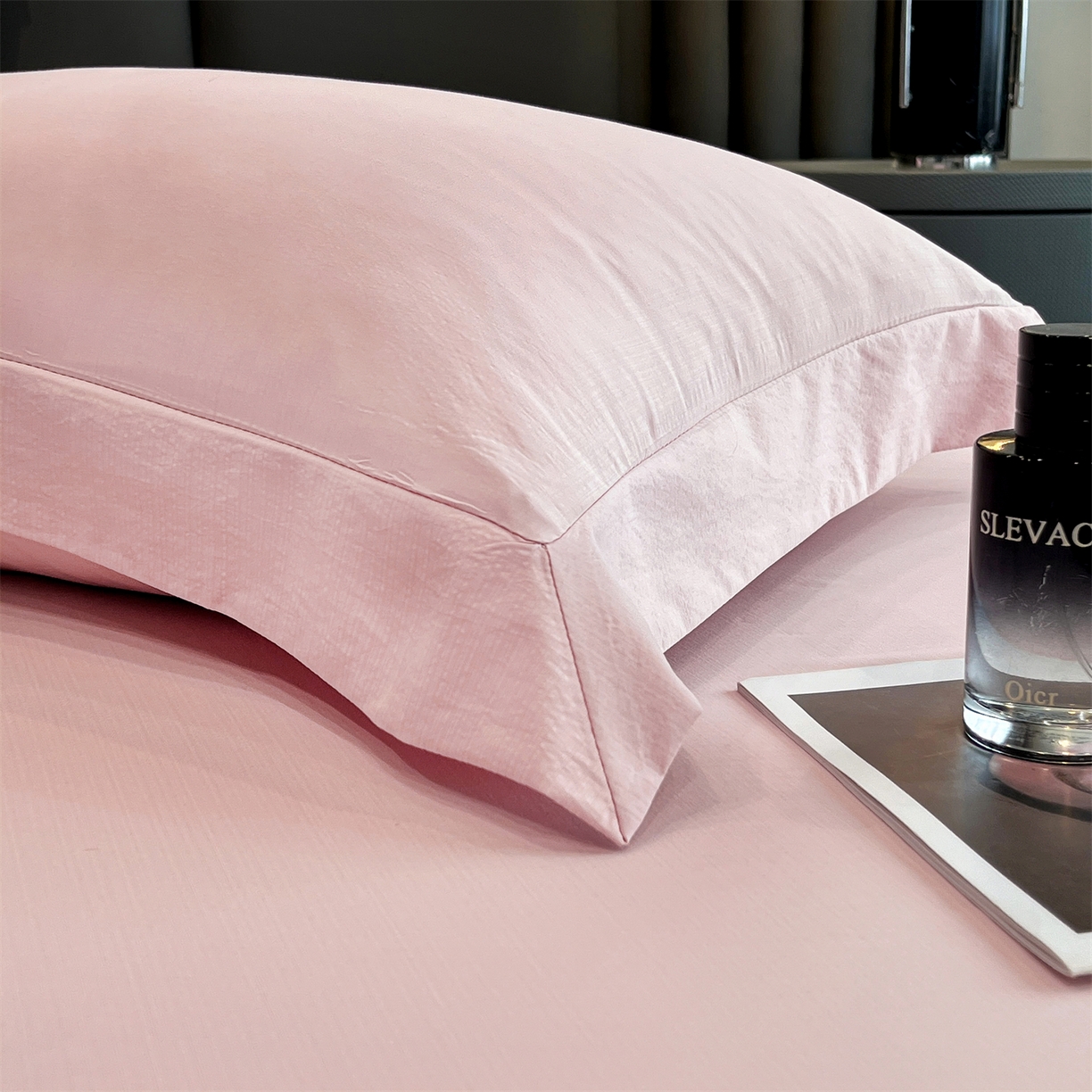 91家纺网 家纺一手货源 找家纺 慕木家纺 2026新款A类纯色印花慕丝棉床笠系列（抽空压缩可供跨境）（提供买家秀） 少女粉