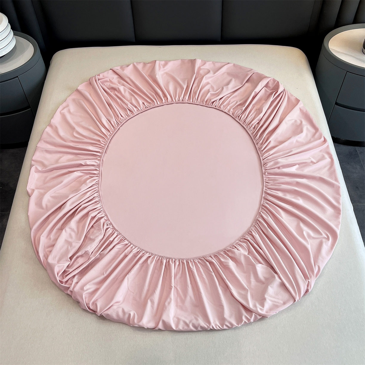 91家纺网 家纺一手货源 找家纺 慕木家纺 2026新款A类纯色印花慕丝棉床笠系列（抽空压缩可供跨境）（提供买家秀） 少女粉