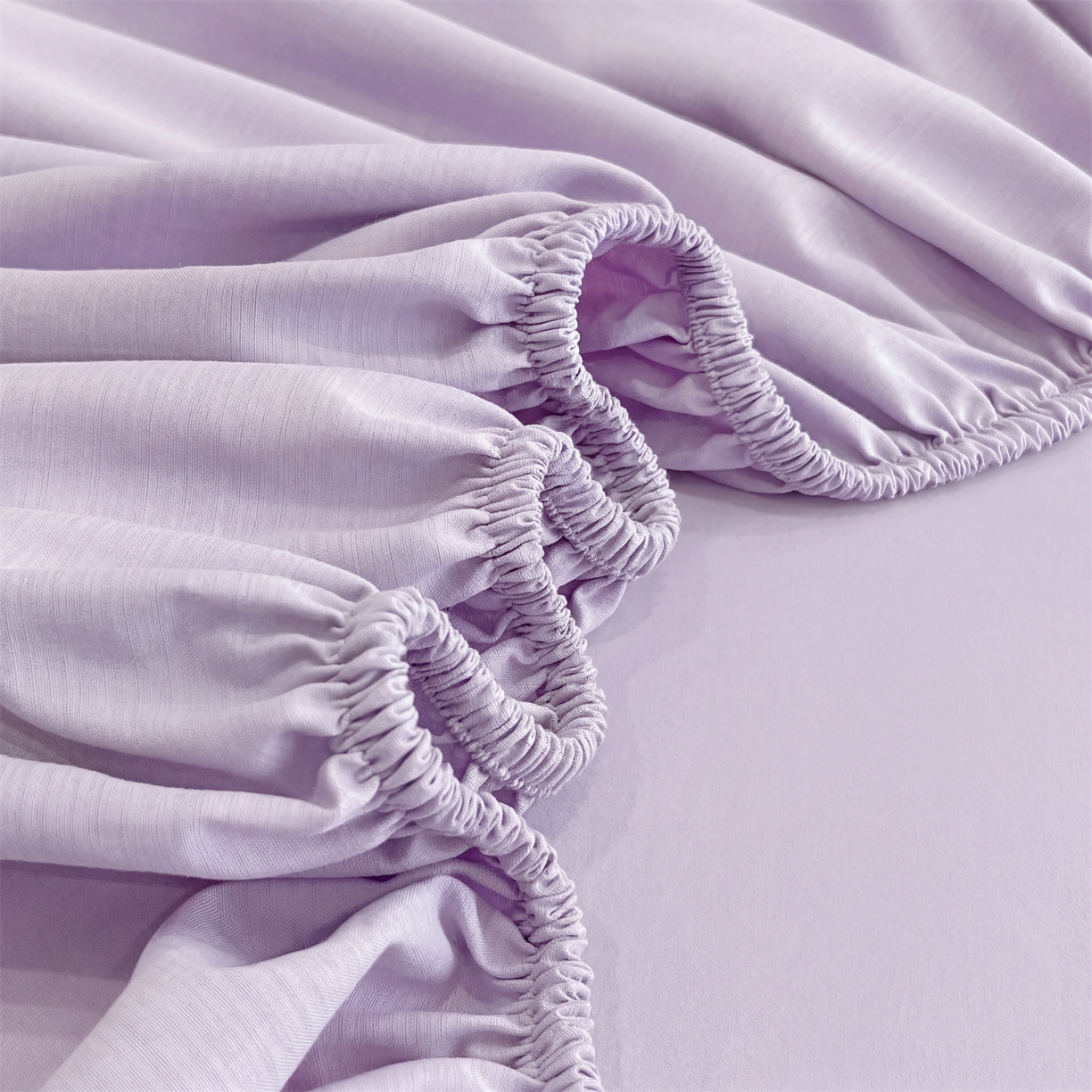 91家纺网 家纺一手货源 找家纺 慕木家纺 2026新款A类纯色印花慕丝棉床笠系列（抽空压缩可供跨境）（提供买家秀） 香薰紫